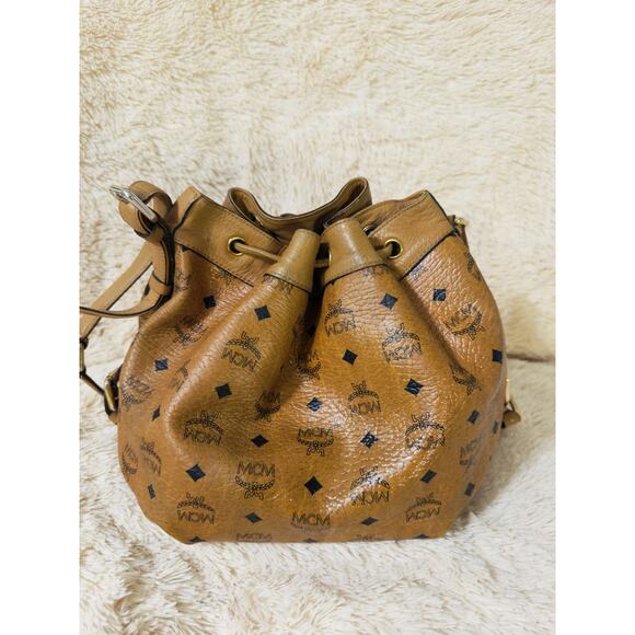 MCM Leather Drawstring Bucket Bag - Visetos Cognac - Picture 4 of 14